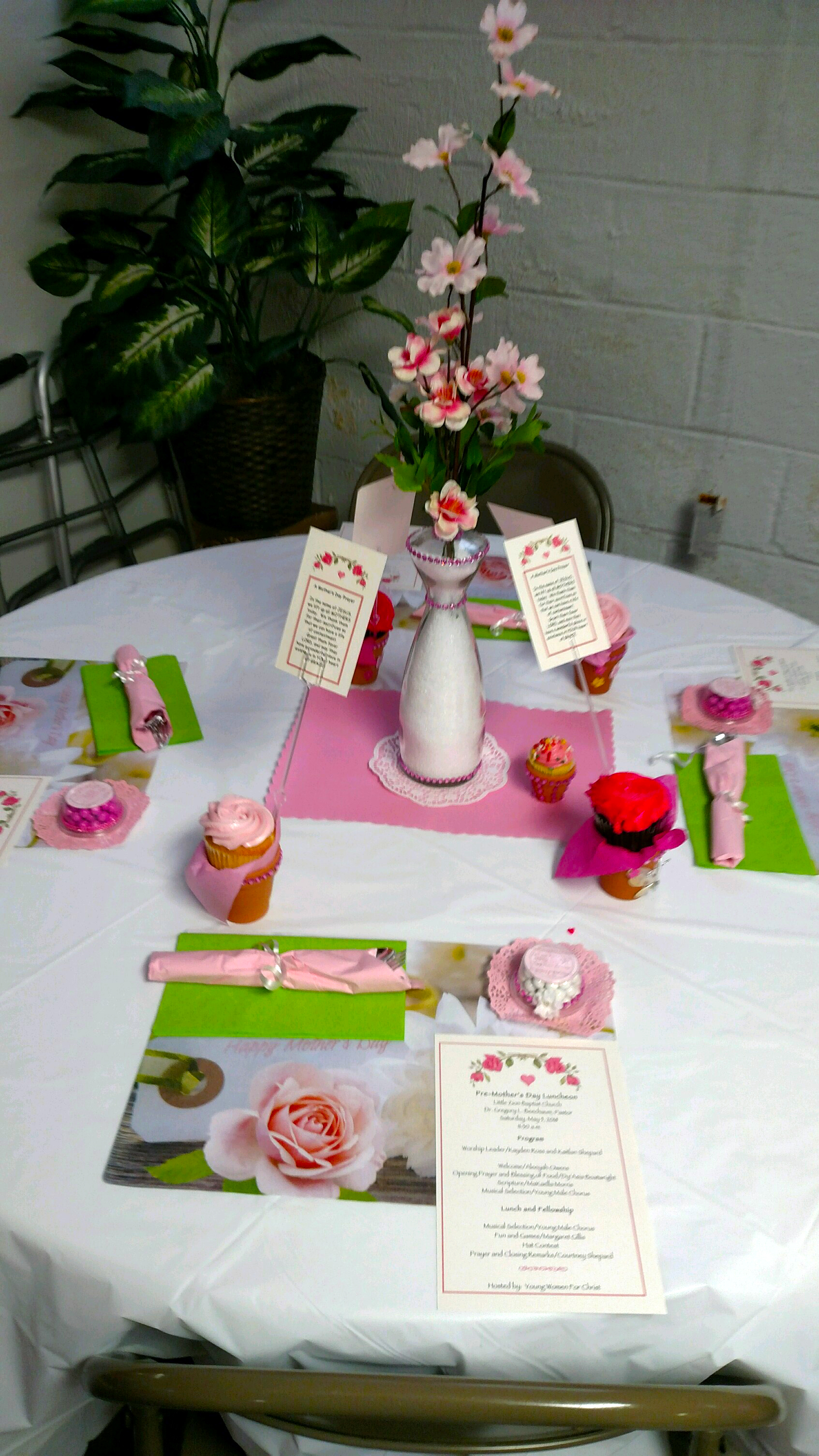 Complete event decor for community event